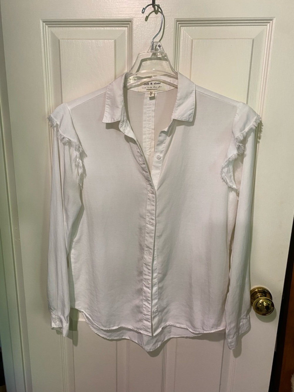 cloth & stone White Frayed Shoulder Button-Down Shirt
